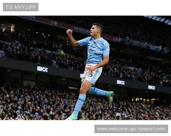 福登本赛季关键赛事中的冷静处理吸引关注，福登进球视频