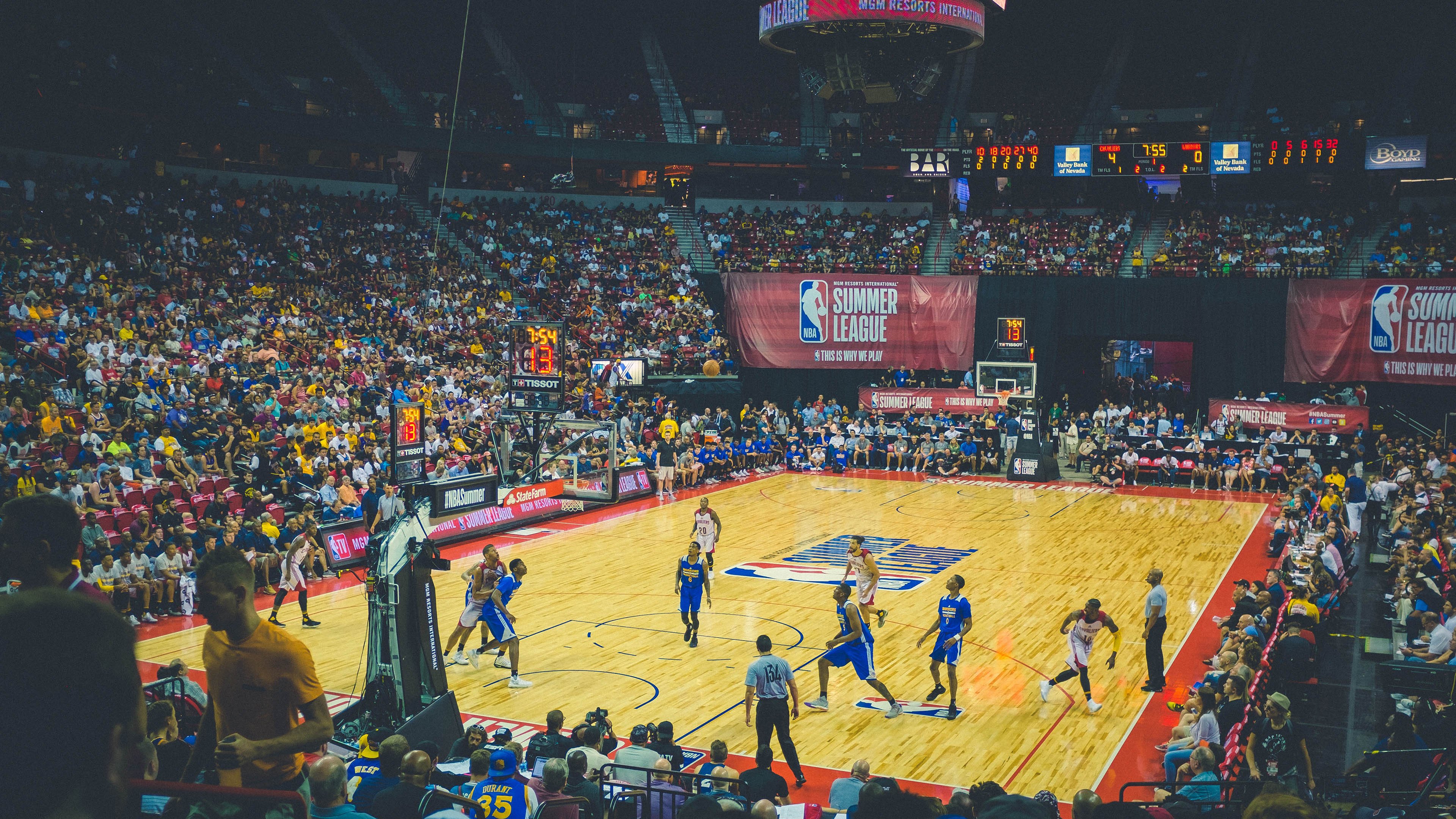 复刻“威少抢哈登MVP”神迹？单核字母17项第一喊话亚历山大